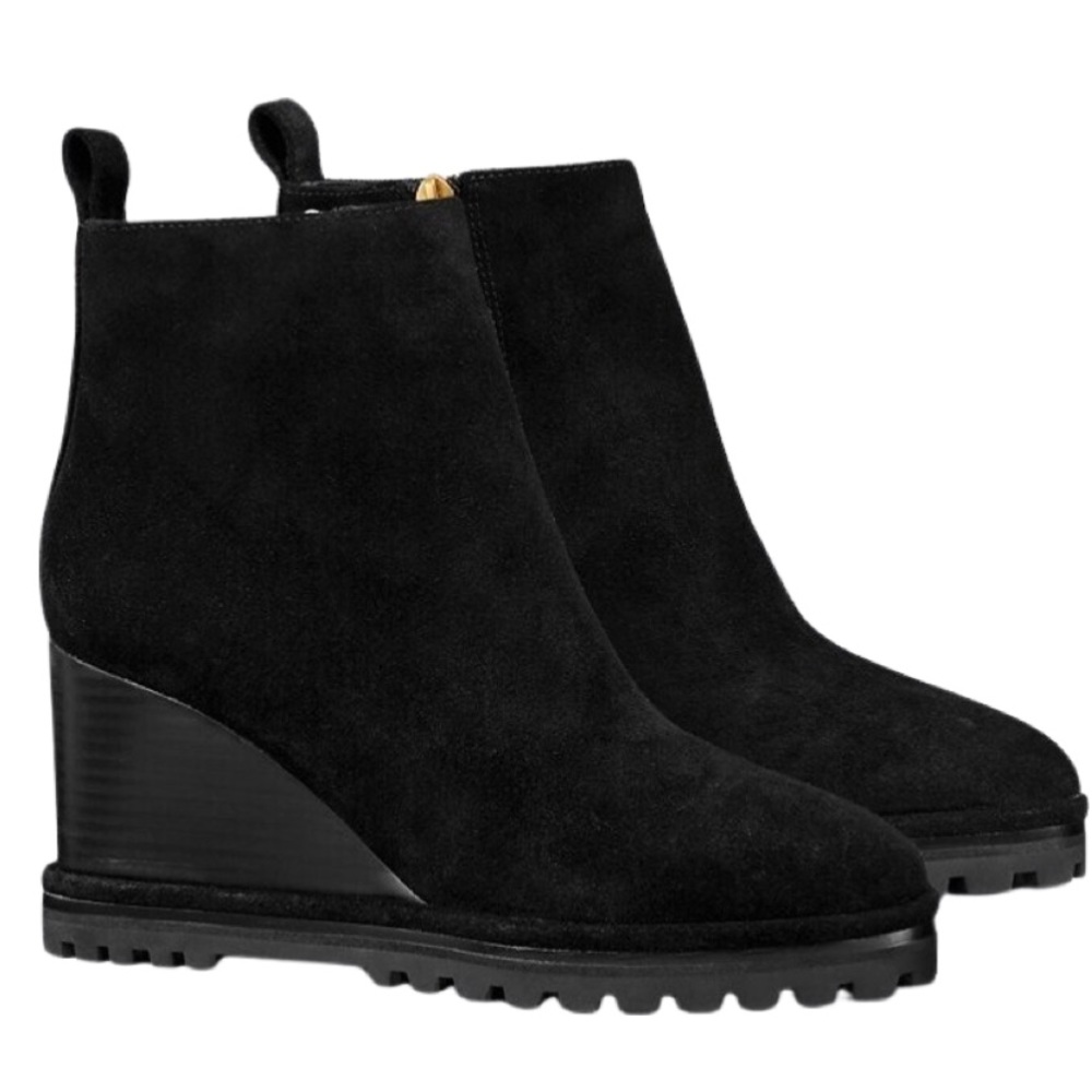 Tory Burch
Lug-Sole Wedge Booties size 7